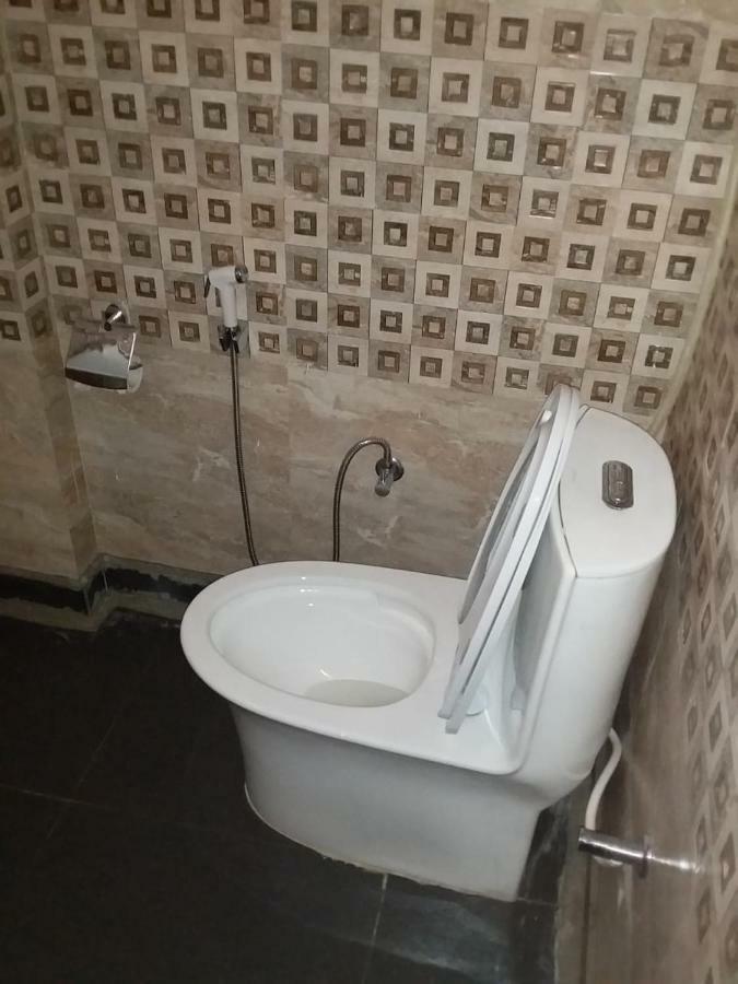 Hotel Nikunj Ashram Vrindāvan Zewnętrze zdjęcie